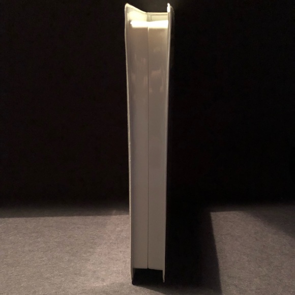 Disney’s THE RESCUERS DOWN UNDER on VHS - Picture 4 of 7